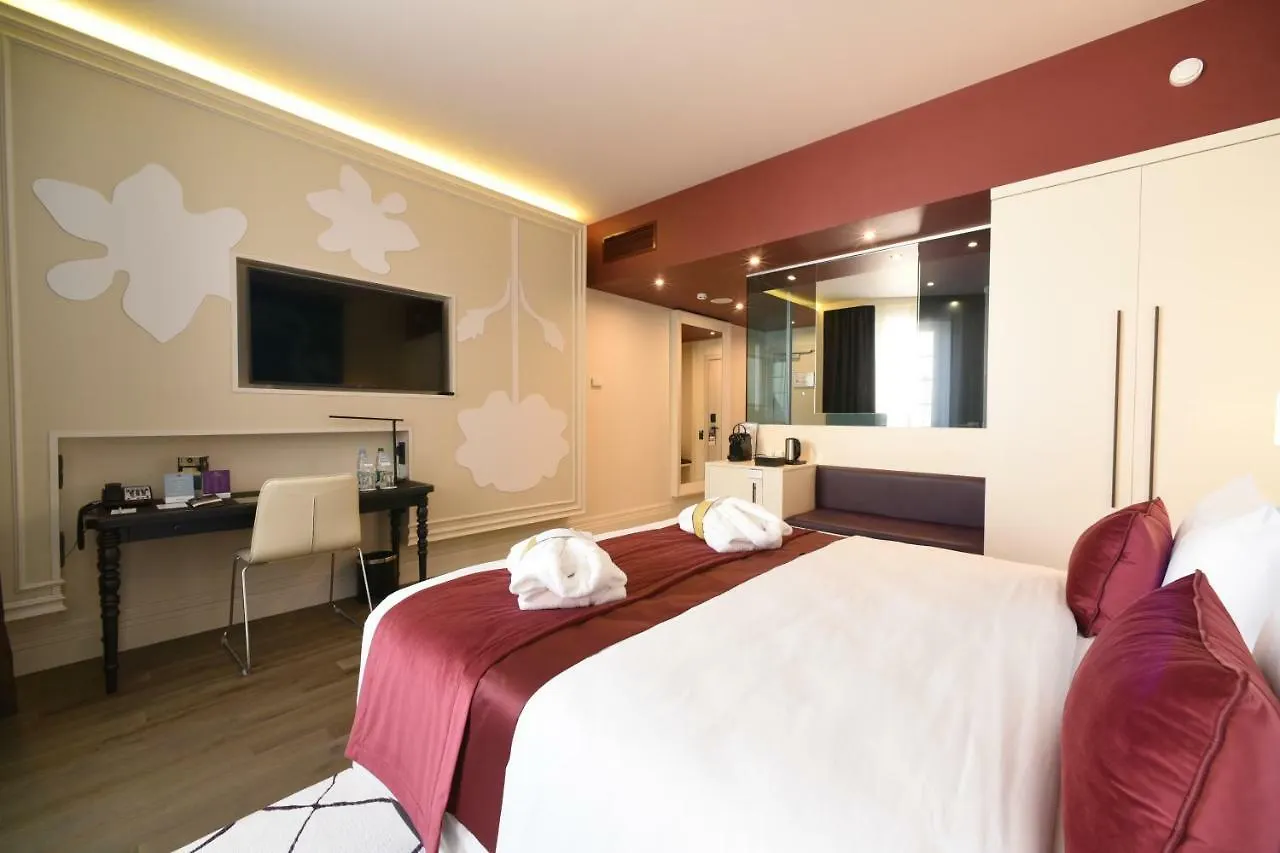 Hotel Mercure Minsk Old Town
