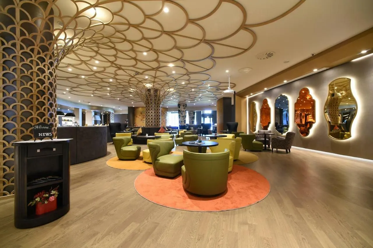 Hotel Mercure Minsk Old Town